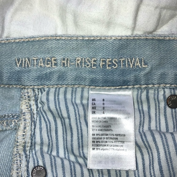 AE light wash hi-rise denim shorts - Picture 5 of 5